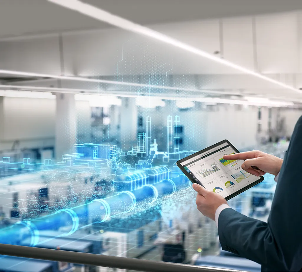 Planta industrial con monitoreo digital en tiempo real